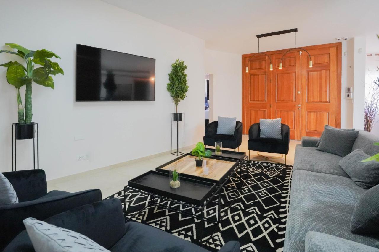 Апартаменты Yalarent Enorma Complex With Shared Heated Pool Эйлат Экстерьер фото