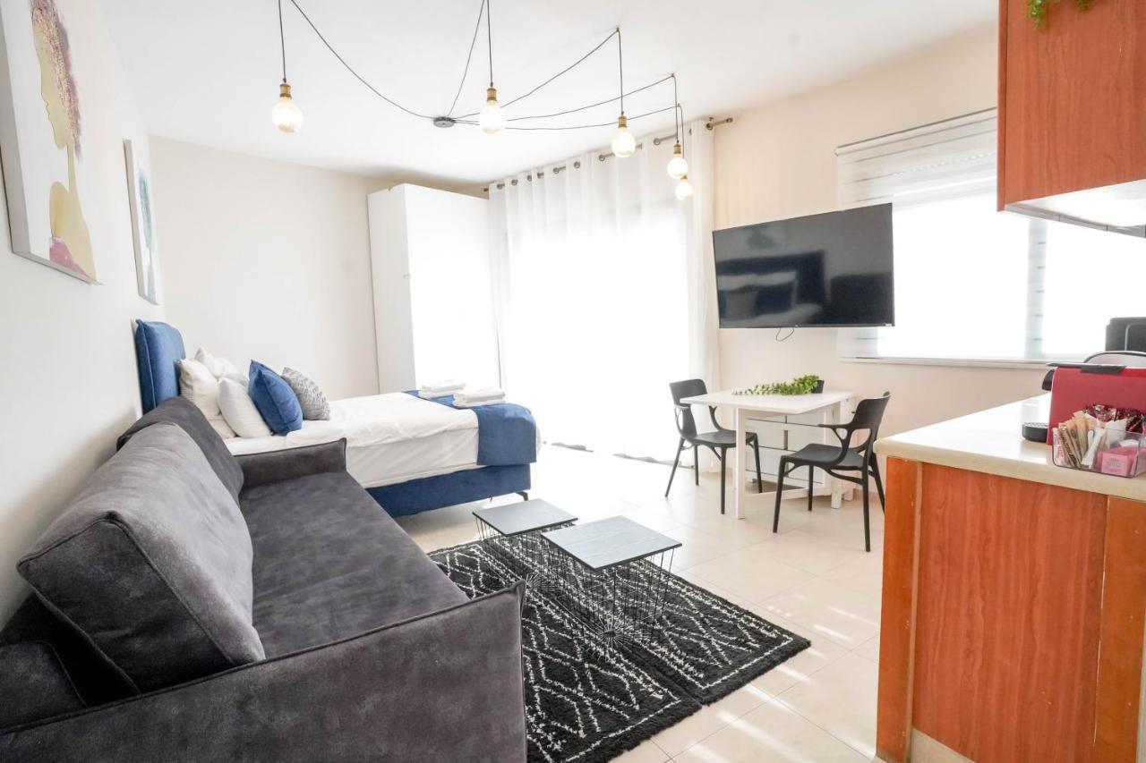 Апартаменты Yalarent Enorma Complex With Shared Heated Pool Эйлат Экстерьер фото