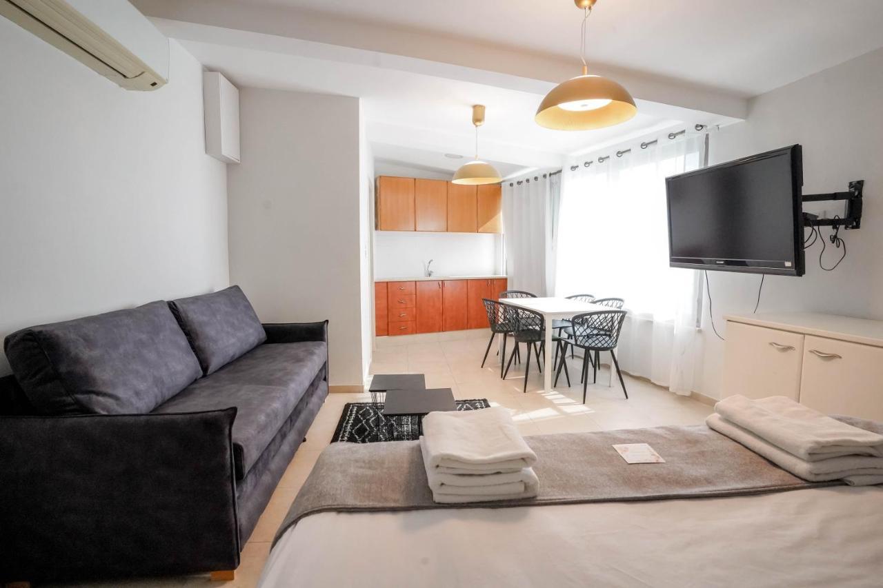 Апартаменты Yalarent Enorma Complex With Shared Heated Pool Эйлат Экстерьер фото